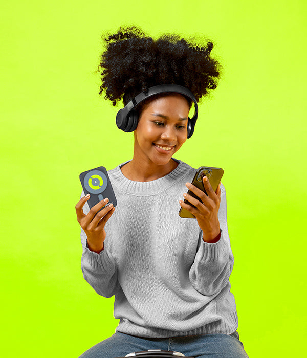 Fast Charging Magnetic Portable Power Bank for iPhone and Android, Available at Airports. MagCore 10000 - bitmore.co.uk